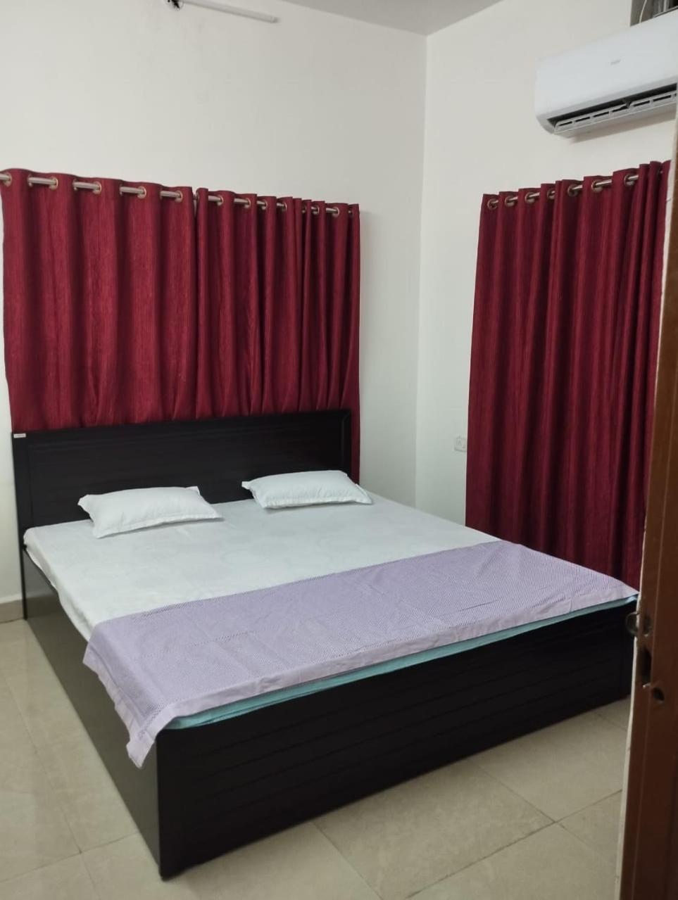 Mahadev Mansion Villa Ujjain Eksteriør bilde