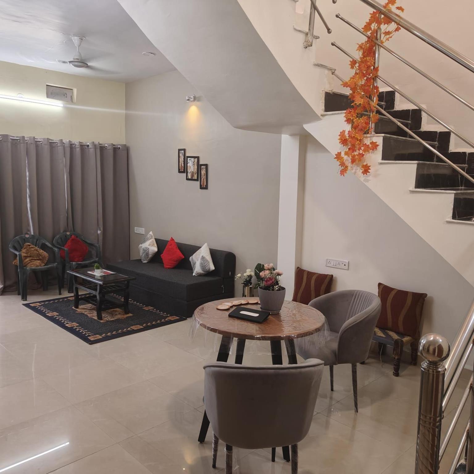 Mahadev Mansion Villa Ujjain Eksteriør bilde